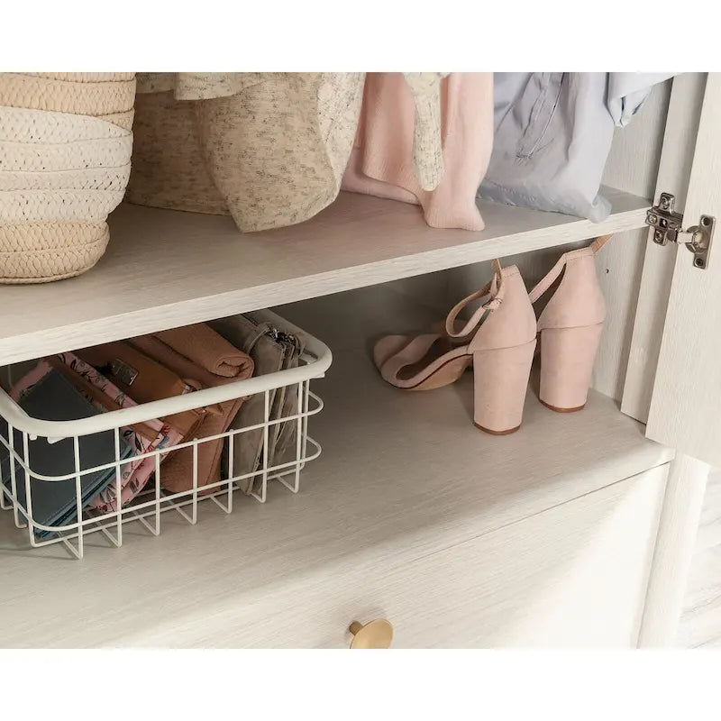 Armoire