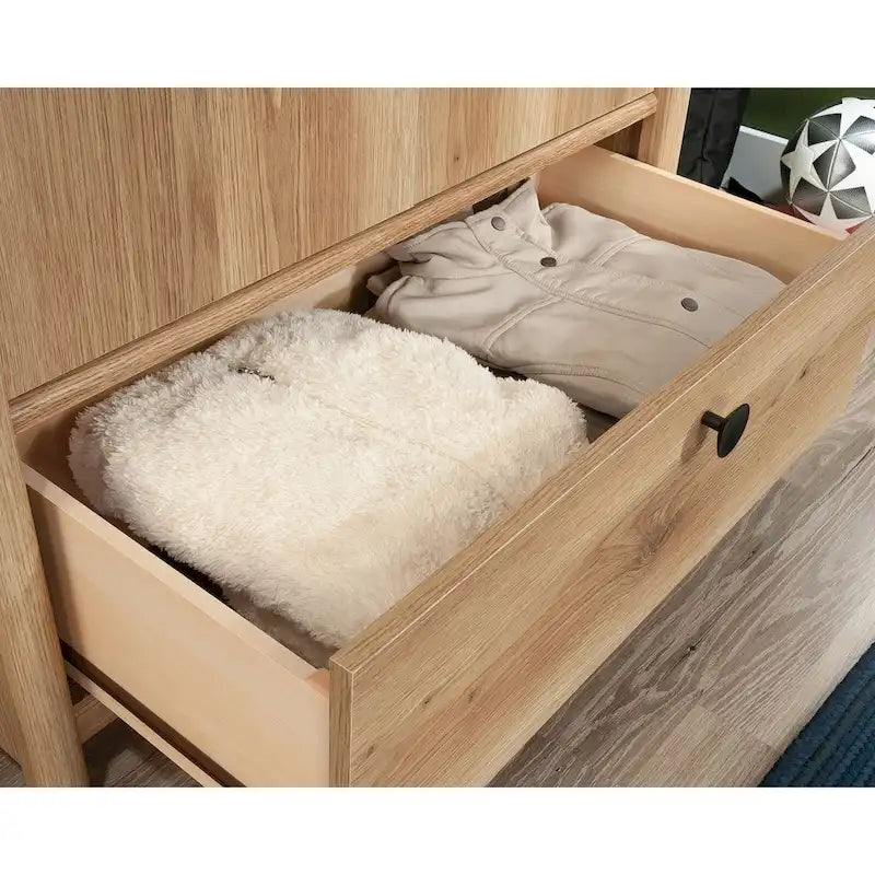 Armoire